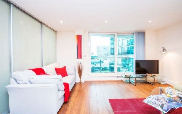 Urban 1 Bed Apartment Near Westminster