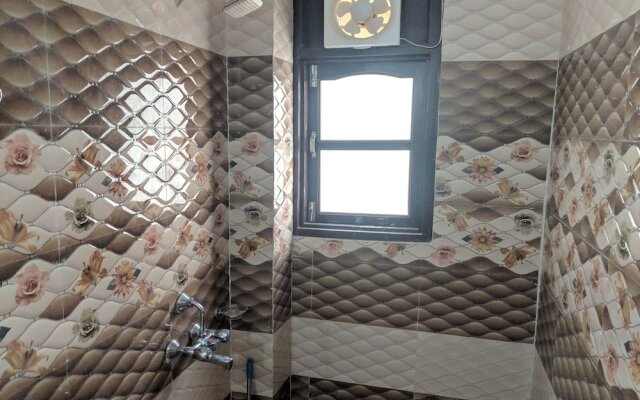 OYO 24660 Mahasu Villa