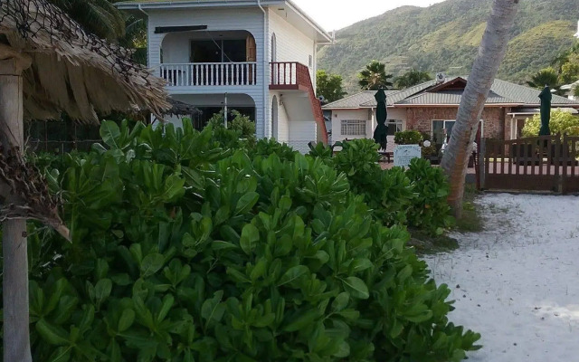 Le Tropique Villa - Adults Only