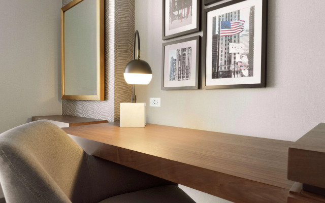 Hampton Inn Chicago West Loop Fulton Market Area
