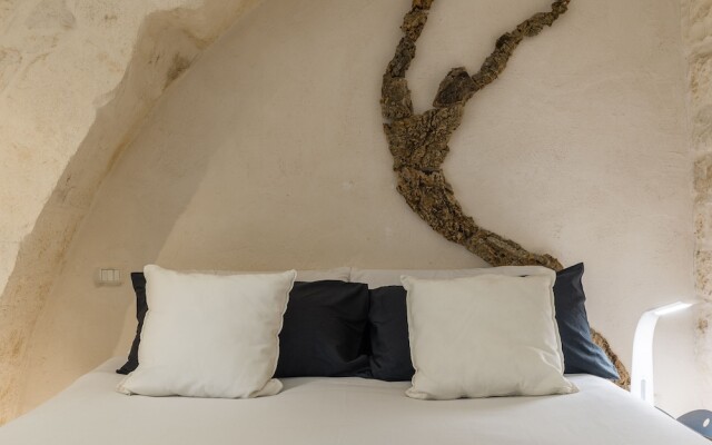 House 112 by Wonderful Italy