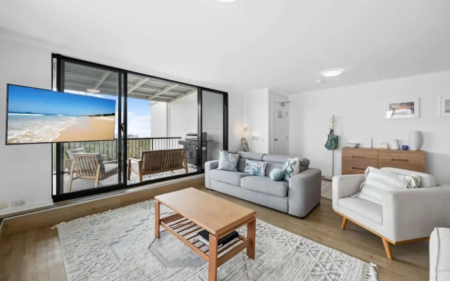 Beachside 3-bed With Bbq, Pool, Gym