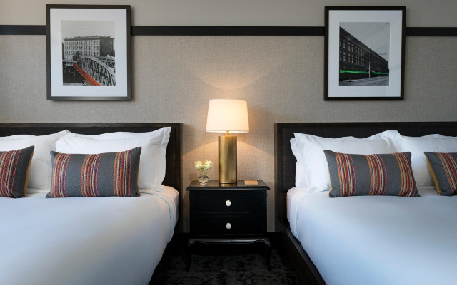 Kimpton Journeyman Hotel by IHG