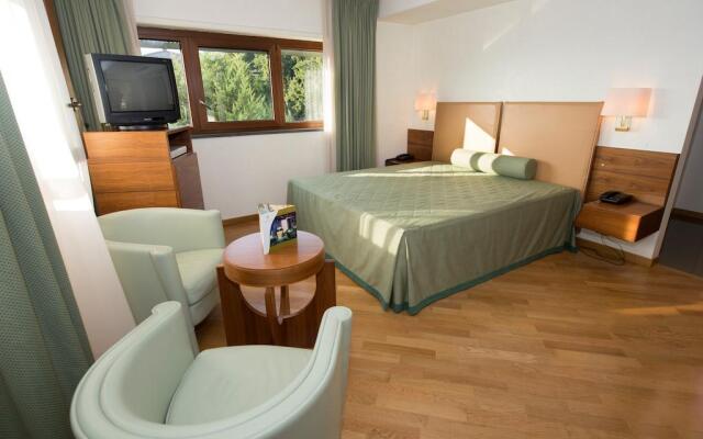 Solofra Palace Hotel Resorts