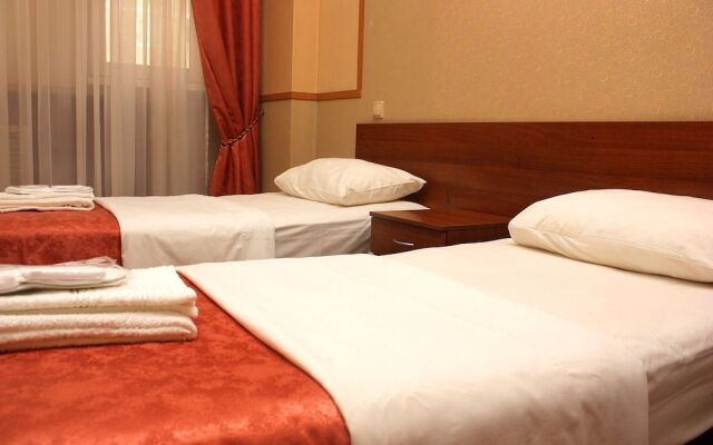 Express Hotel