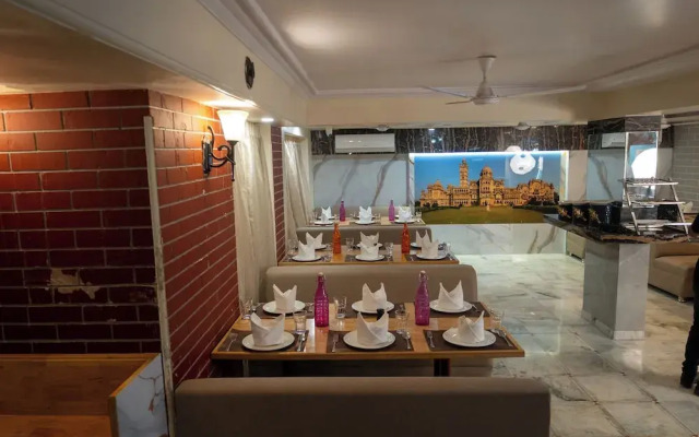 Hotel Alba Premier Vadodara