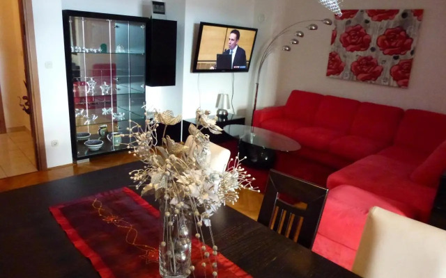 Luxurious Apartment Majda, 2 bathrooms and free parking