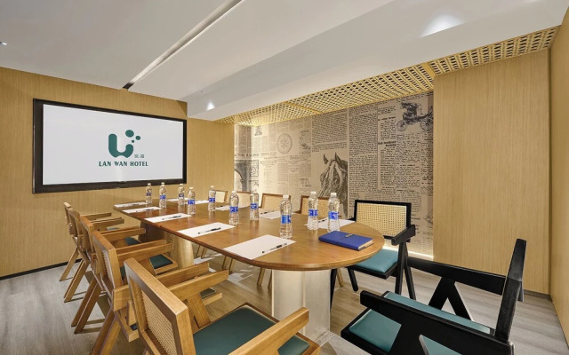 Lan Wan International Hotel