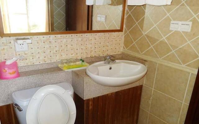 Crystal Blue Bay Vacation Hotel