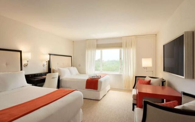 The H Hotel