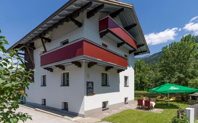 Large holiday home with mountain views and garden in Fügen
