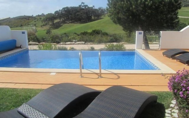 "stunning 3 bed Villa With Pool- Golf & Beach"