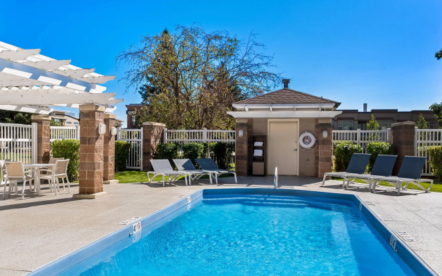 Comfort Inn & Suites Boulder