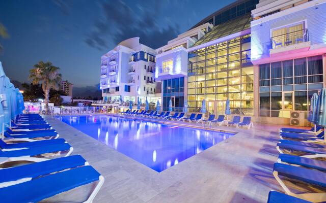 Sealife Family Resort Hotel