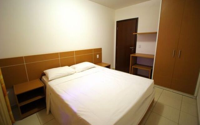 Prive Náutico Flat Service