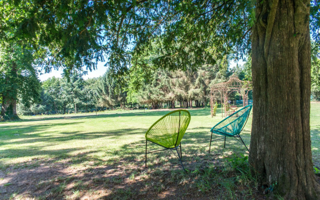Domaine de La Briandais, a place of electromagnetic sobriety