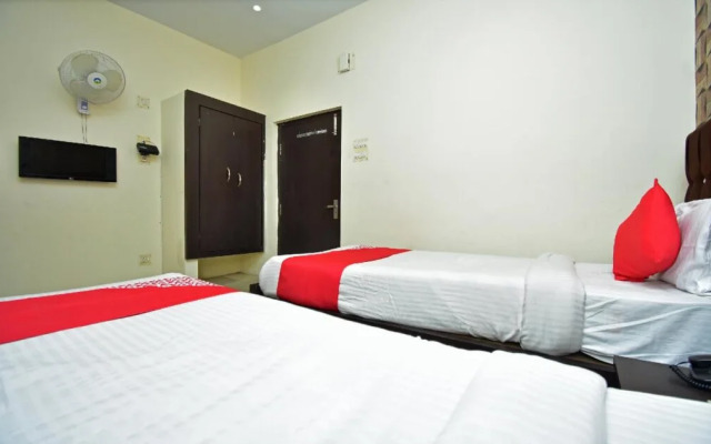 OYO 17111 Hotel Pritika