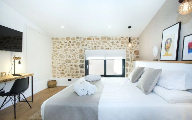Villa Miquel