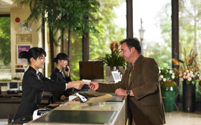 Legend International Hotel