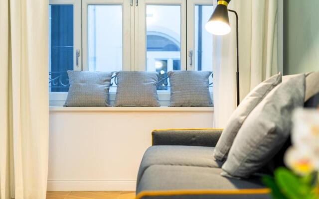 Domo Premium Apartments - Trieste Mazzini