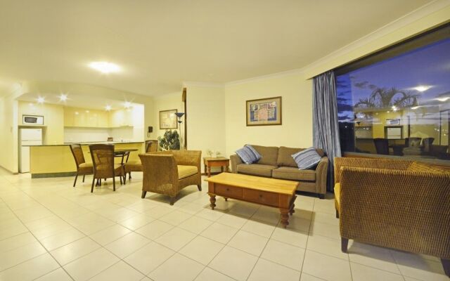 Ocean views - Airlie Beach
