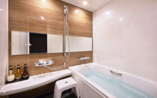 Holiday Inn Kochi Hotel