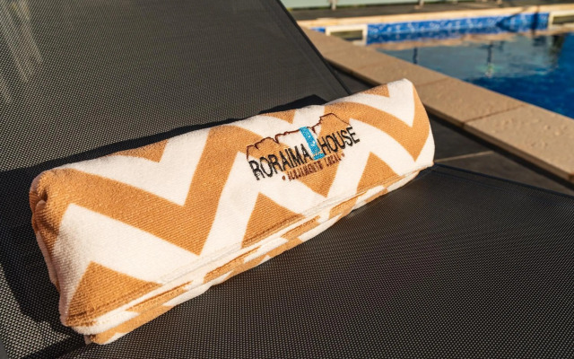 Roraima House - Private Pool and Garden