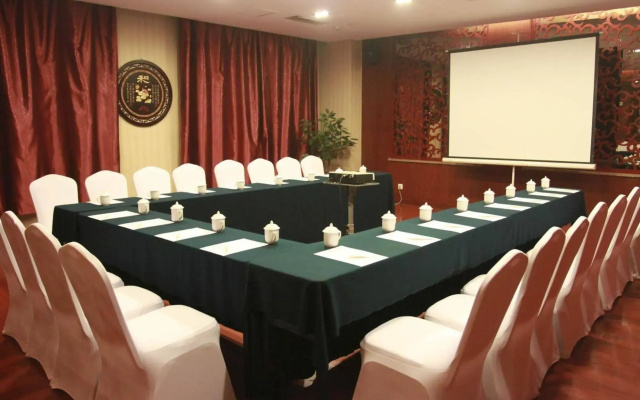 Jingzhou International Hotel - фото 3