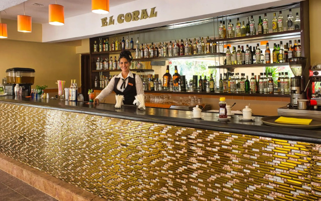 Gran Caribe Villa Tortuga All Inclusive