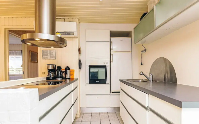 8 Person Holiday Home in Hals-by Traum
