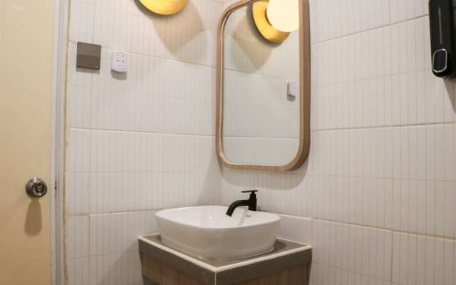 Brand New 2Br At Tamansari Panoramic Apartment