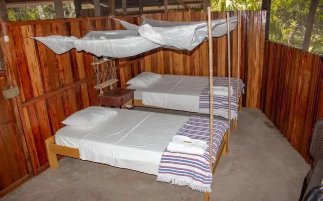 Tronco Tambopata Adventure