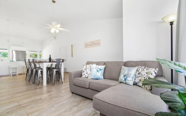 4br4ba w Private Pool Walking Distance to Ritz