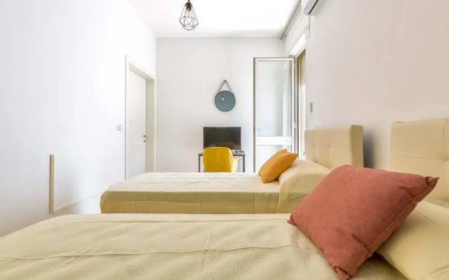 2982 Porta Barocca by Barbarhouse