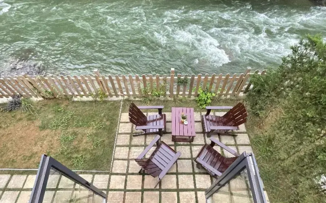 Dream River Exclusive Bungalow