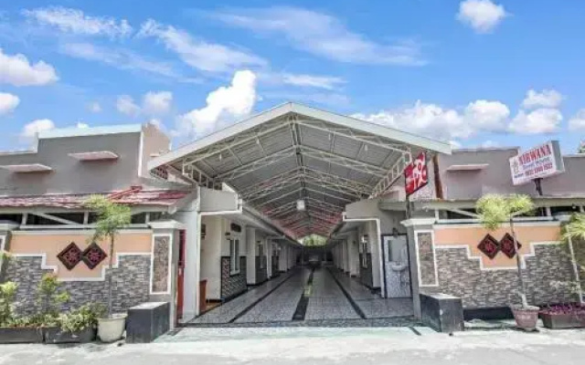 OYO 90969 Nirwana Guest House