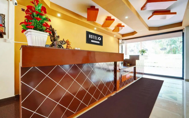 OYO Flagship 75052 Kuku Residency