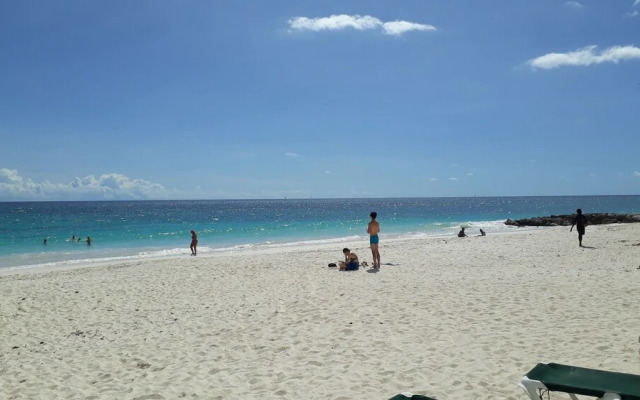Chadville Beach Apartment