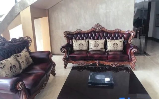 Vienna Hotel (Xiaoyi Wanda Plaza Municipal Government Branch)