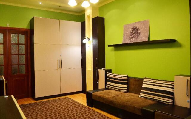 Kiev Accommodation Apartments on Malopidvalna Str.