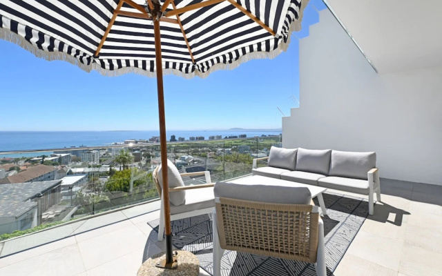 Spacious 3 Bedroom Villa BBQ Pool Ocean View