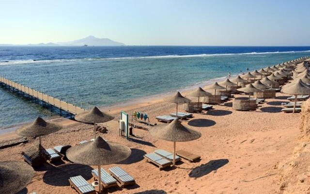Charmillion Club Aqua Park