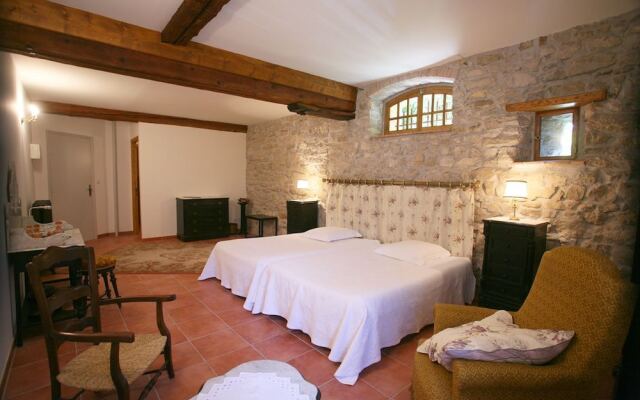 Villelongue Côté Jardin