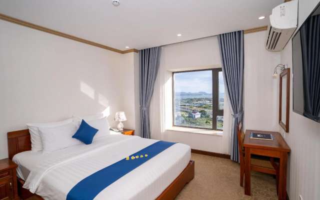 Navy Hotel Cam Ranh