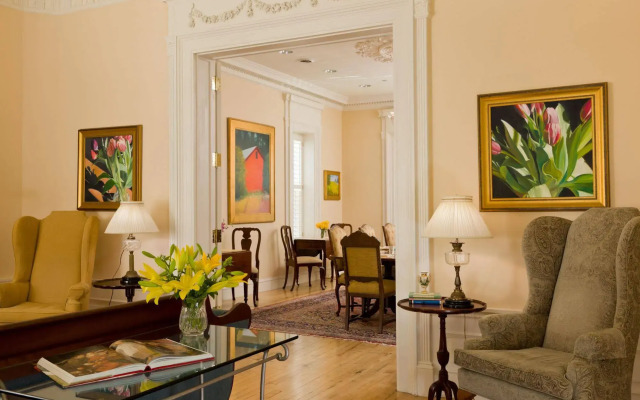 Embassy Circle Guest House
