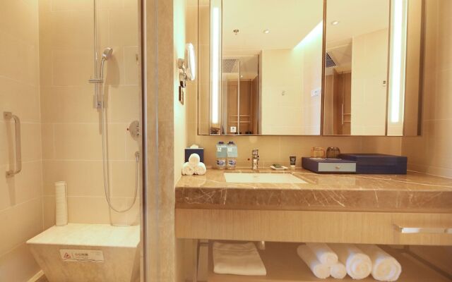 Four Points by Sheraton Wuchuan, Loong Bay