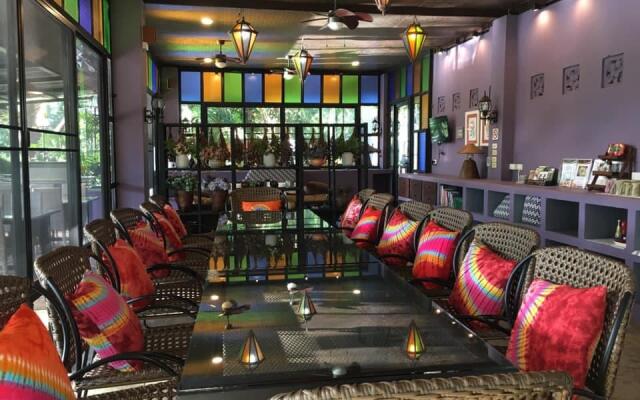 Baan Nai Soi Homestay