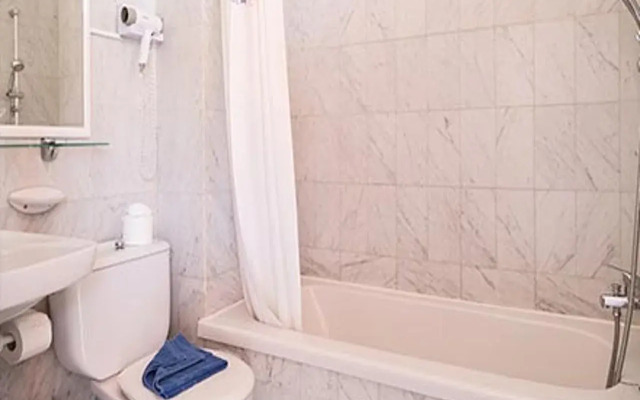 Apartamentos Marola Park