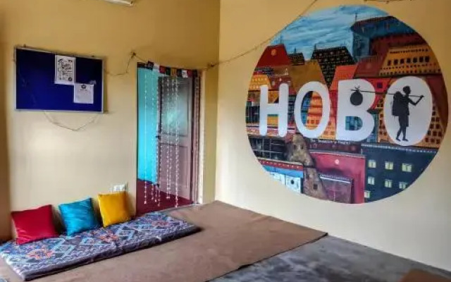 Hobo Hostel