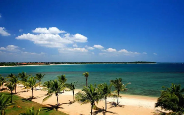 Amaya Beach Pasikudah Resort